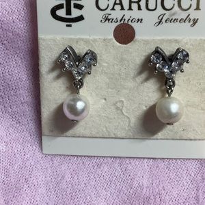 Gemstone and pearl dangle earrings